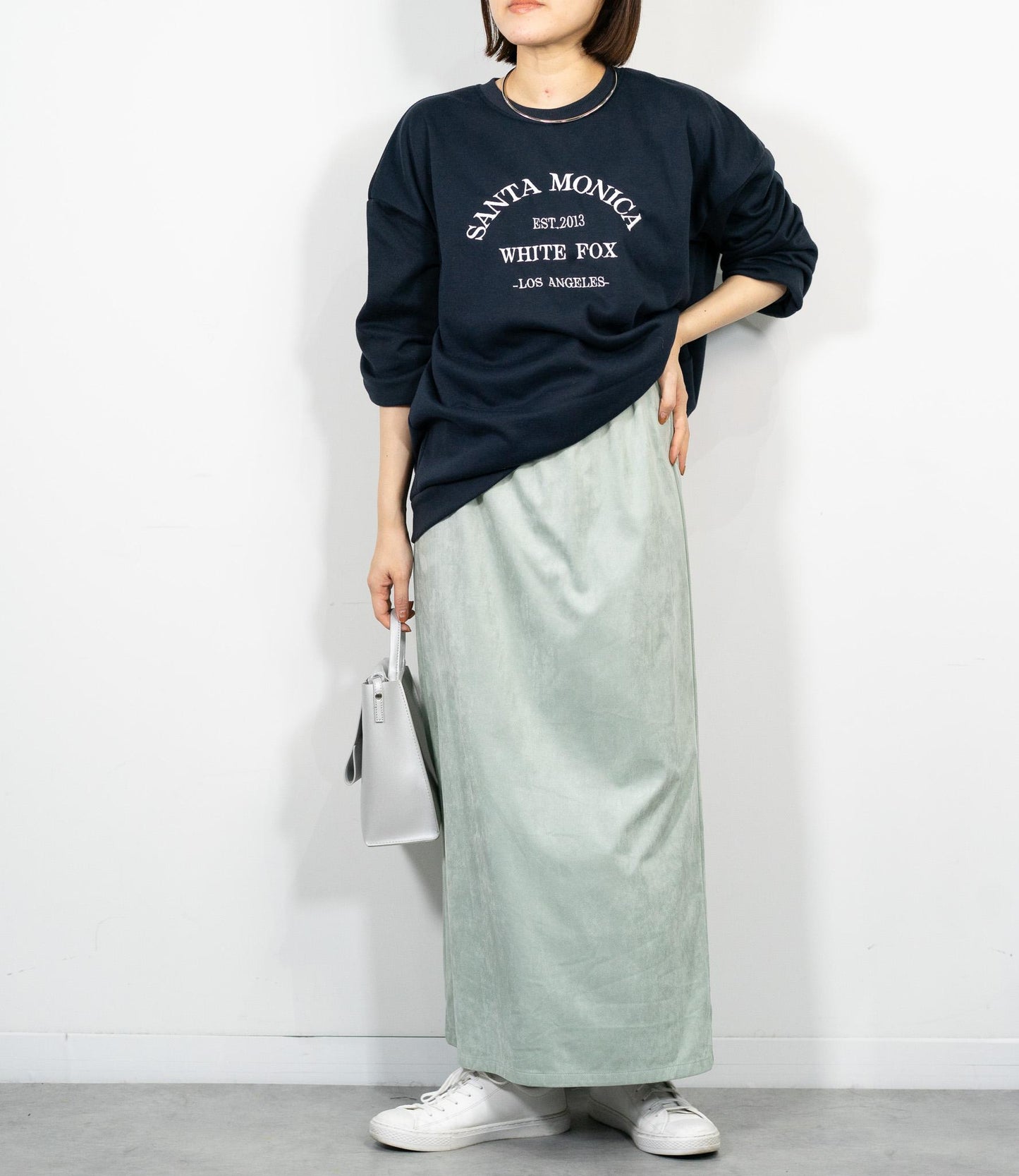 ストレッチスウェードライクIラインスカート