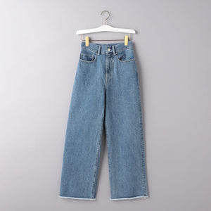 カットオフ デニムパンツ