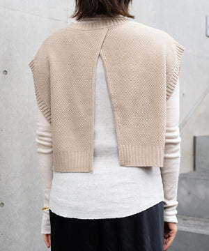 ショートベスト