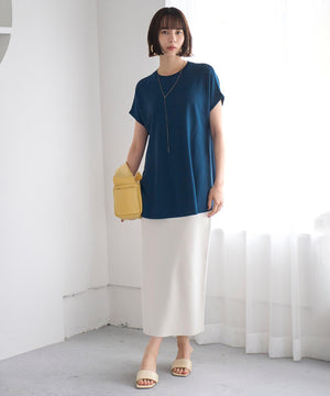 スゴ機能美ニット Iラインスカート