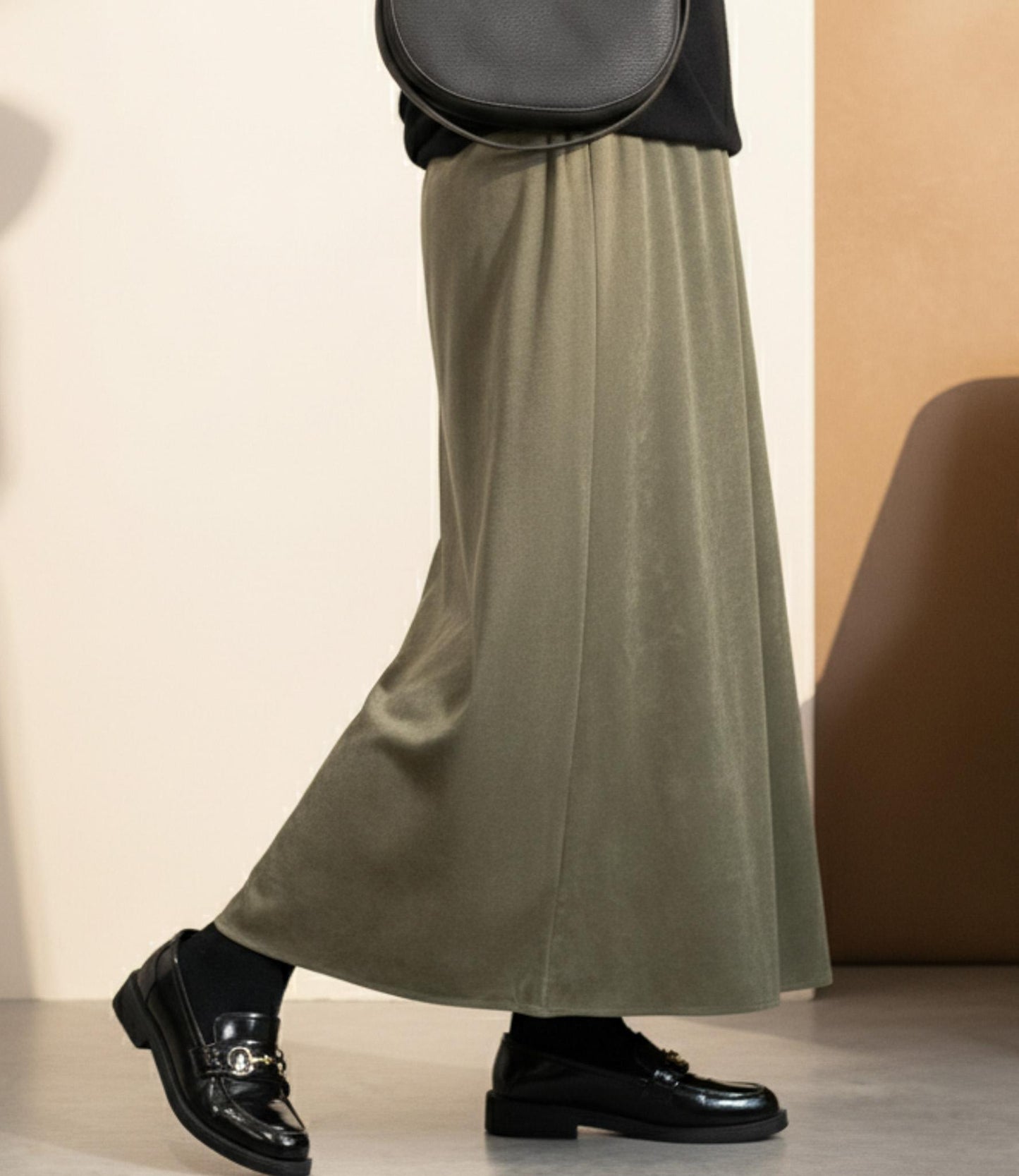 ストレッチスウェードAラインスカート