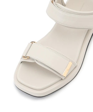 スポーツ サンダル