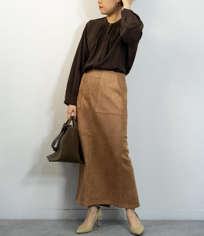 マシュマロスウェードタイトスカート