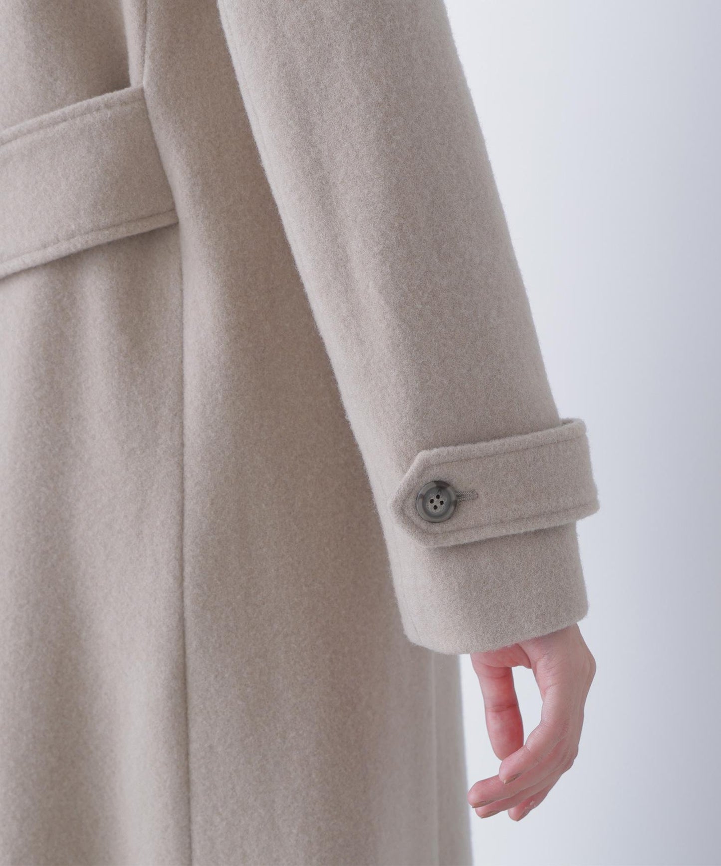 ビッグカラーダブルチェスターコート