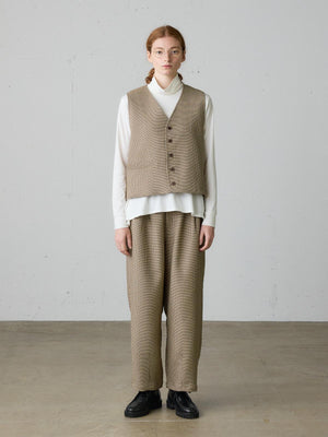 MidiUmi ハイネックフレアプルオーバー