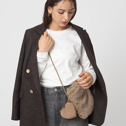 ファーショルダーバッグ ハートチャーム付き