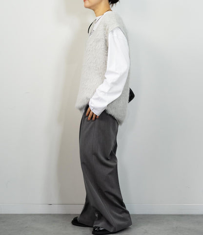 サイロツイルスラックス