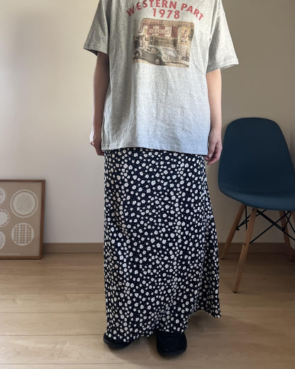 花柄ロングスカート
