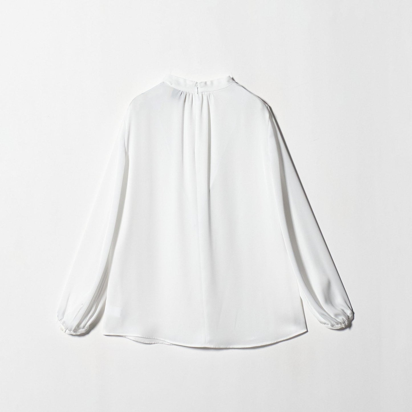 バック サテン Vネック ロングスリーブ ブラウス ‐ウォッシャブル‐