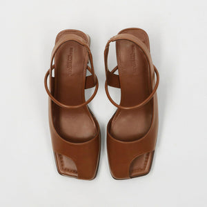 レザーライク オープントゥ バックストラップミュール