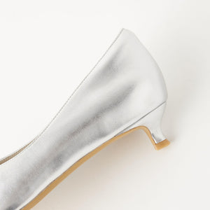 ポインテッド パンプス（3cmヒール）-晴雨兼用-