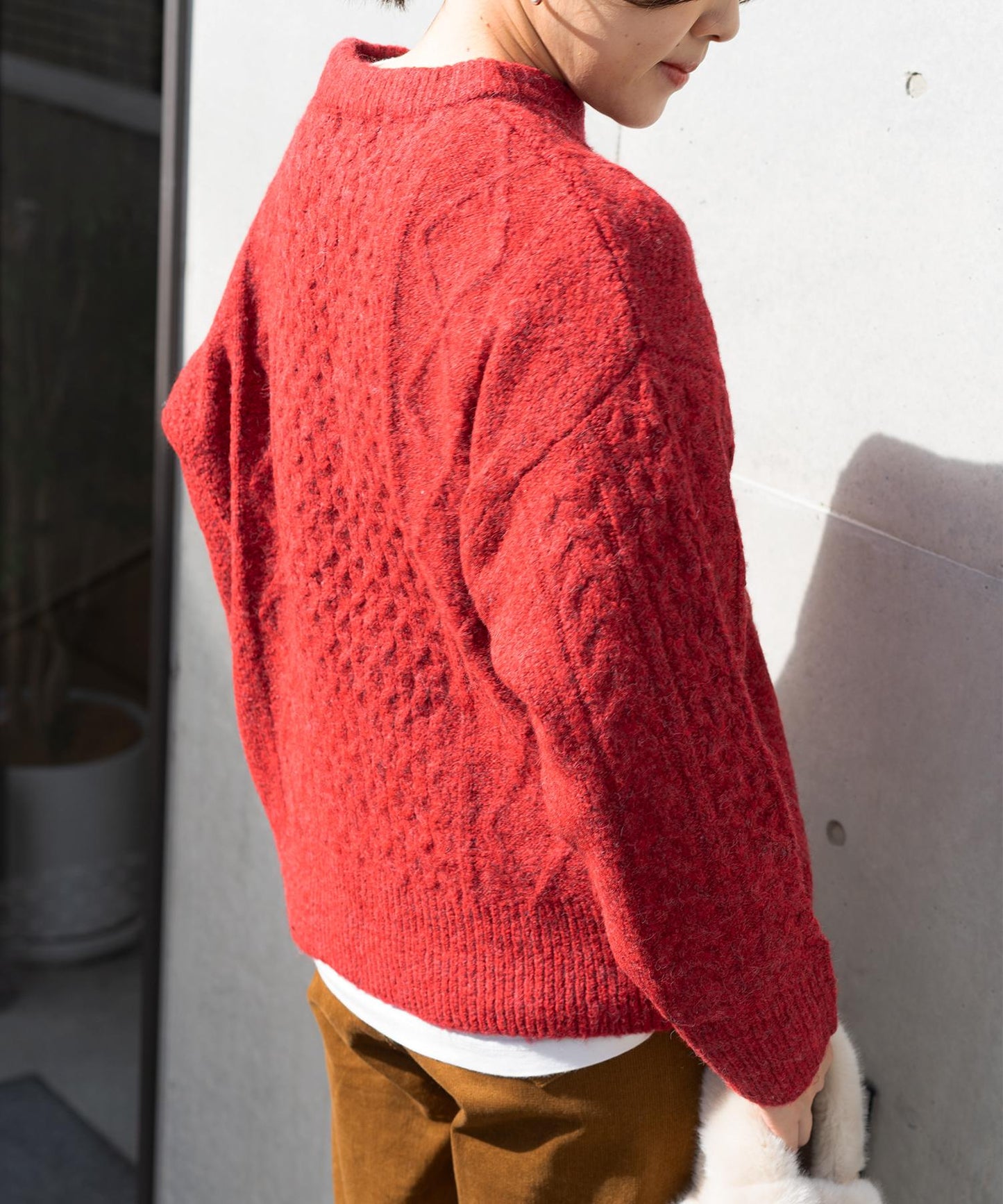 ケーブルニット