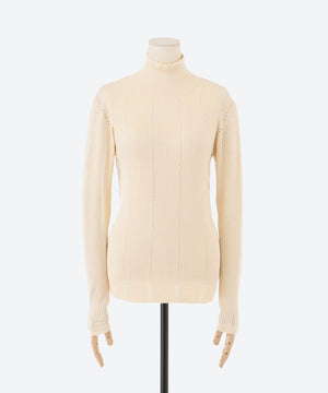 透かし柄ハイネックニット