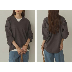 バイカラーシャープVネックニット