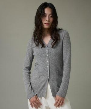 Vネックリブニットカーディガン《Melty air wool》