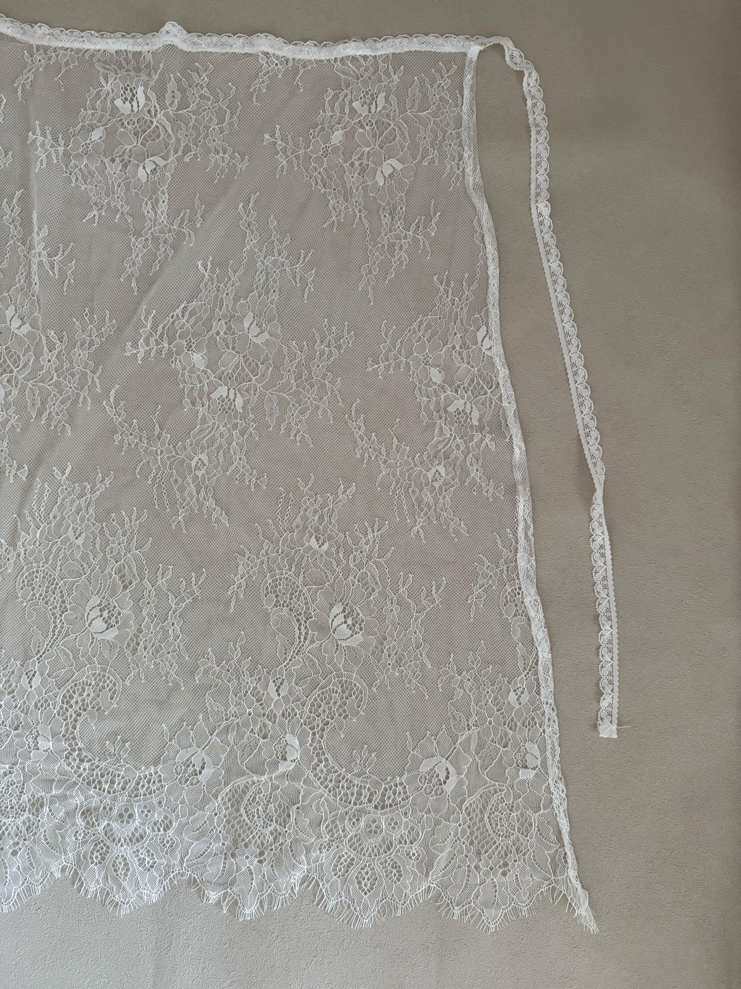 レイヤードエプロンスカート