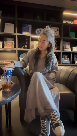 Vネックニット スカートセットアップ