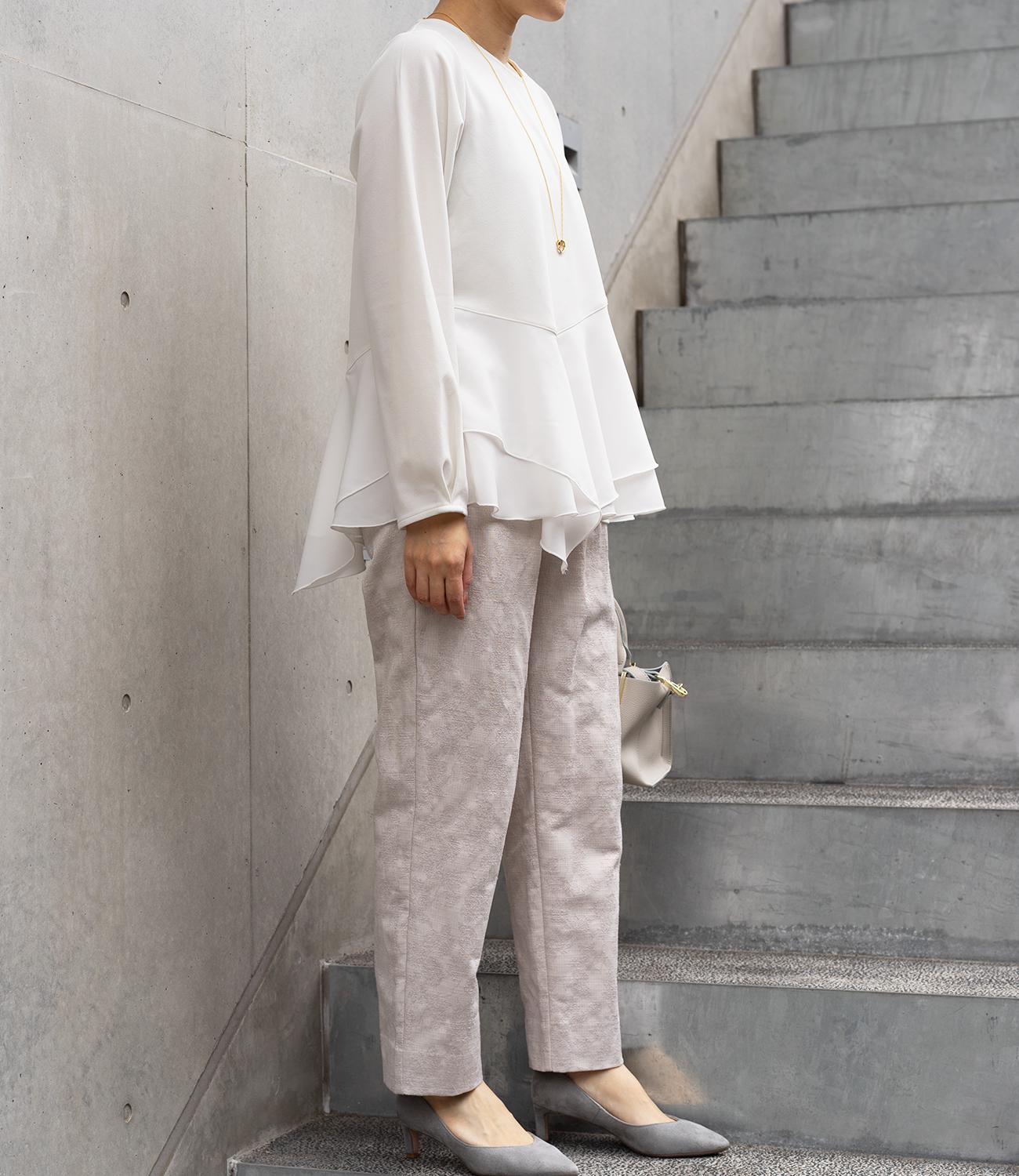 ドッキングイレヘムブラウス