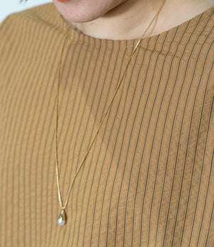 ドロップパールロングネックレス