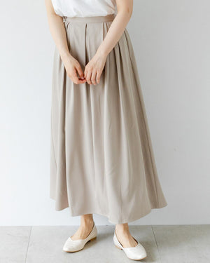 ボックスタックフレアスカート