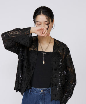 カップ付きキャミソール