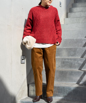 ケーブルニット