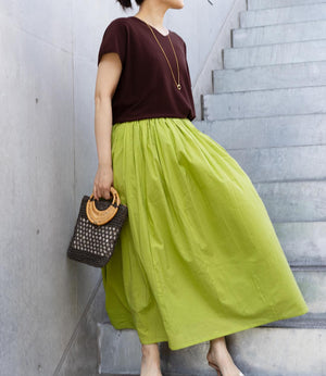 コクーンシルエットVネックニット