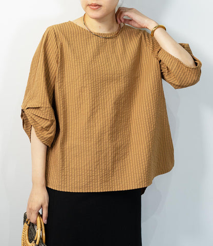 サッカーストライプブラウス