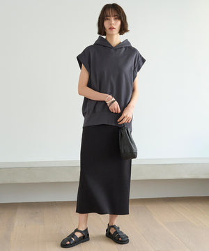 スゴ機能美ニット Iラインスカート