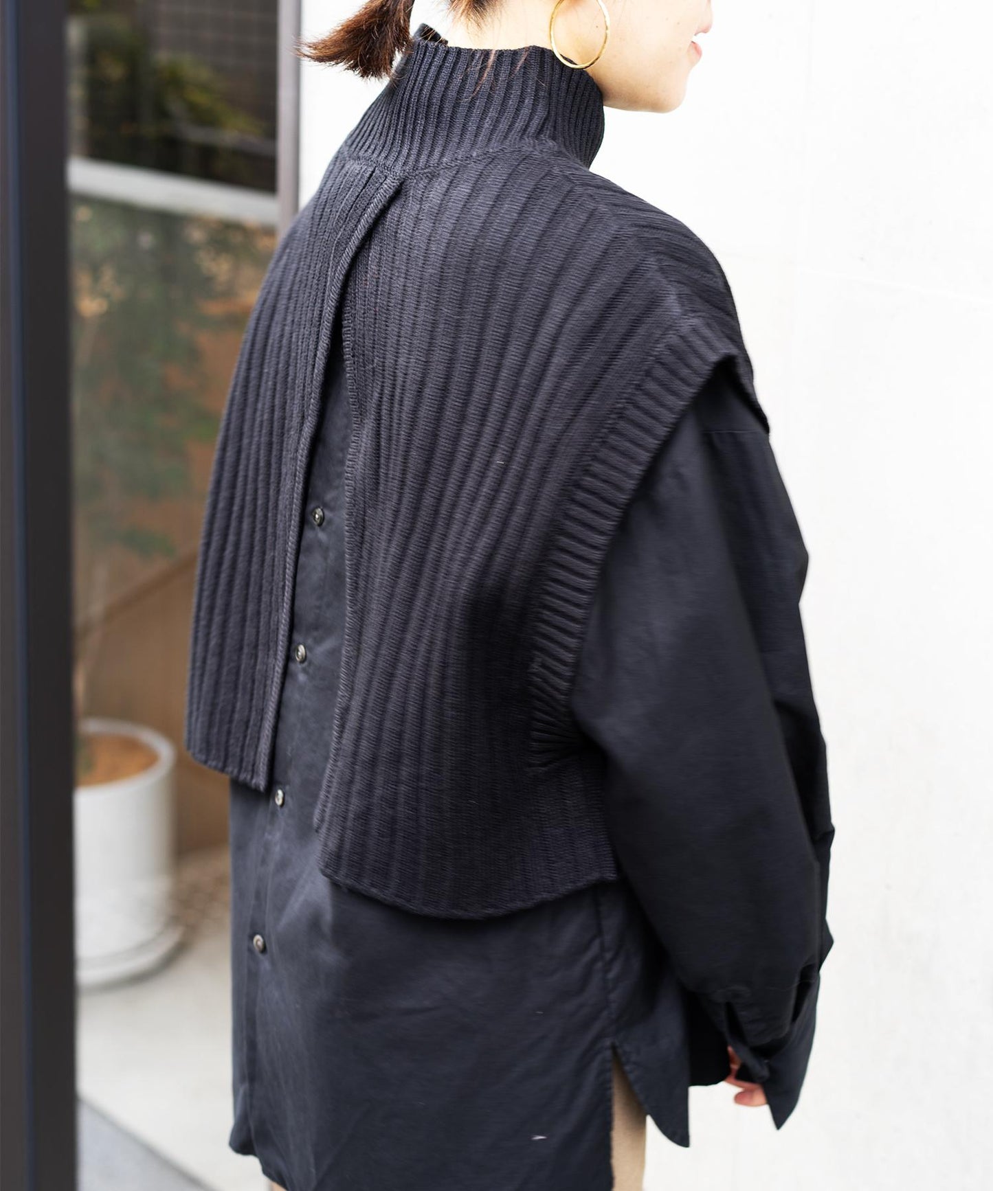 ワイドリブハイネックショートベスト