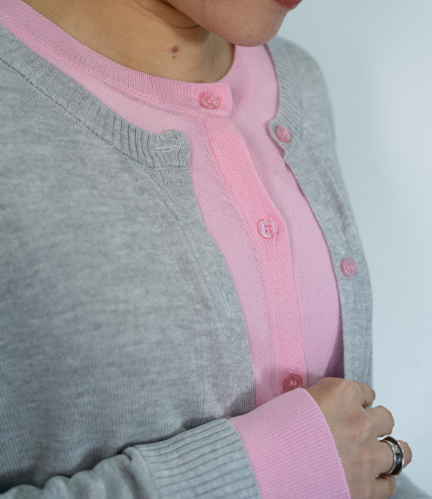 レイヤード風バイカラーカーディガン