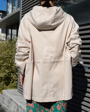 マウンテンパーカー