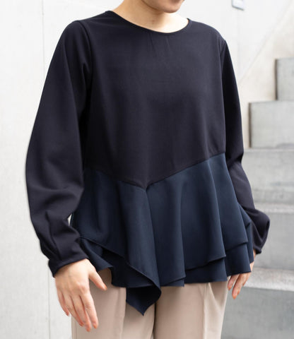 ドッキングイレヘムブラウス
