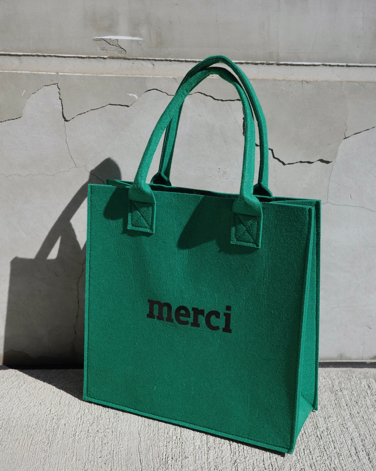merciトート