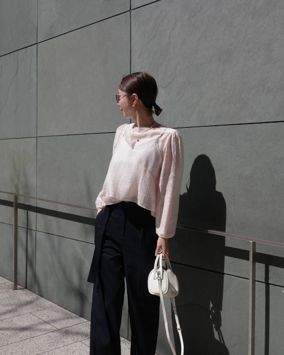 ビスチェシアーブラウス