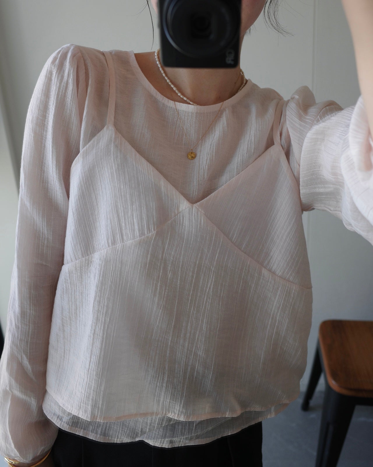 ビスチェシアーブラウス