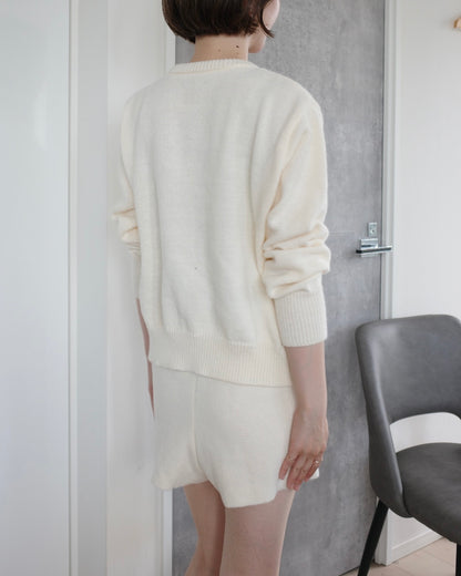 カーディガン＆パンツニットセットアップ