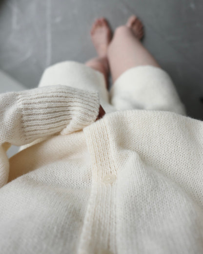 カーディガン＆パンツニットセットアップ