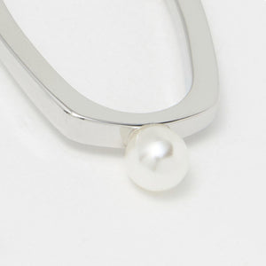 オーバルフープ&イミテーションパール ピアス