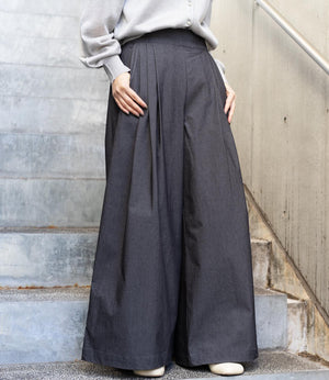オーバーワイドパンツ