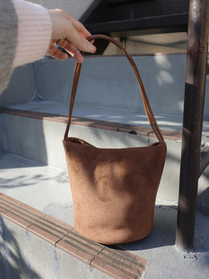 スエードサークルショルダーバッグ