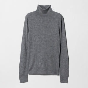 リブ タートルネック ニット