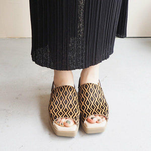 ソフトレザーカバーサンダル