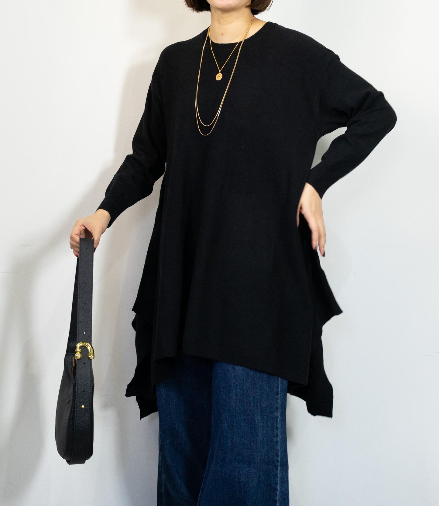 センターラインドレープチュニックニット