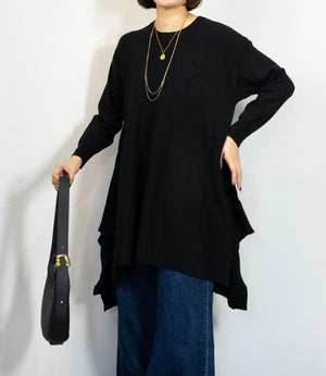 センターラインドレープチュニックニット