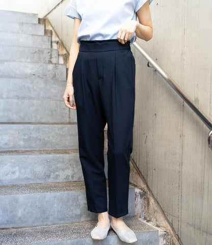 ウエストフリルストレッチテーパードパンツ