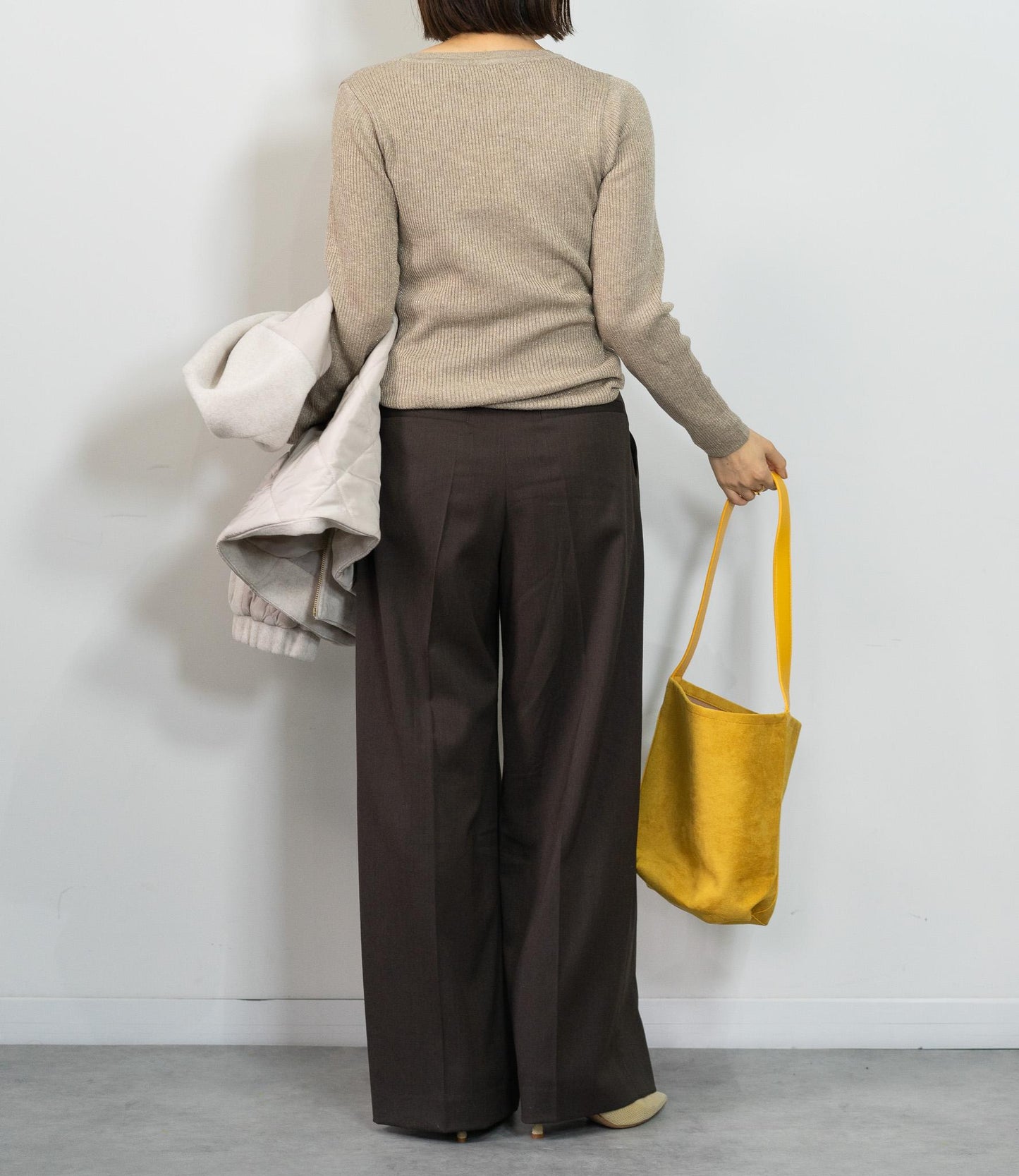 ラメリブクルーネックスリムニット