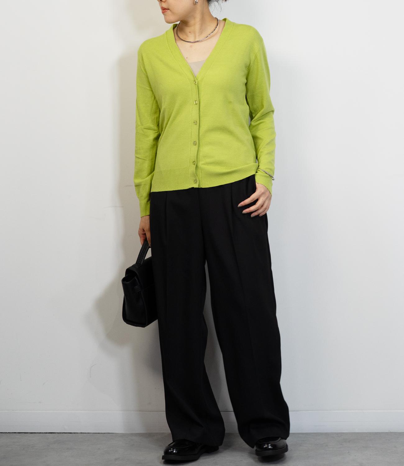 センタープレスストレートパンツ