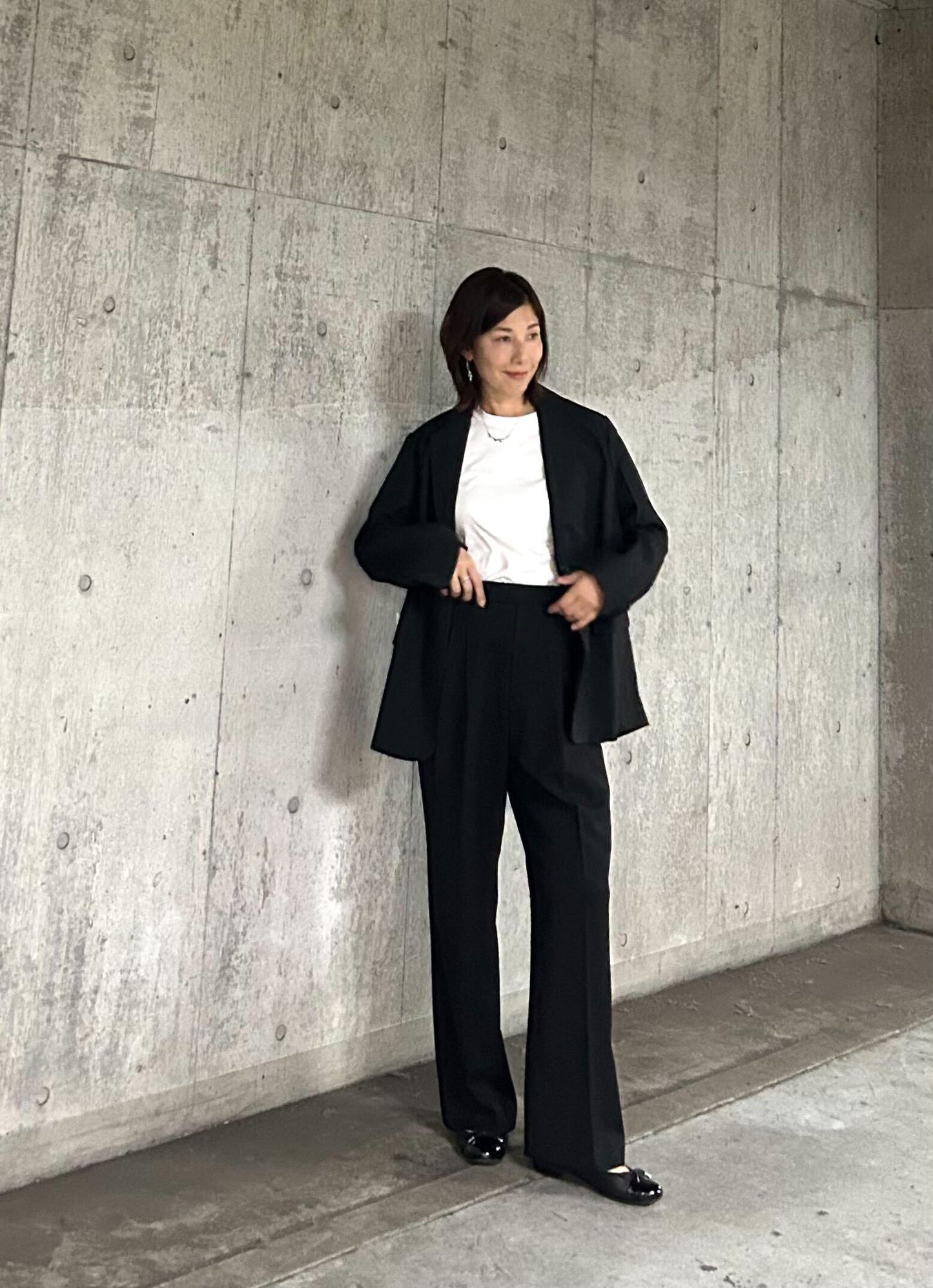 ワイドツータックパンツ