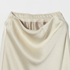 ポリエステルサテン マーメイドフレアスカート